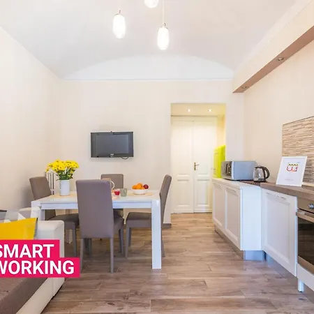 In Piazza Adriano In Zona Cenisia Apartment Turin
