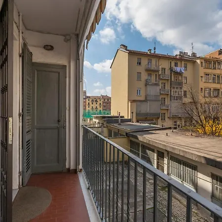 Apartment In Piazza Adriano In Zona Cenisia *